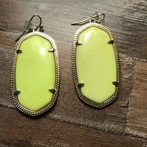 Kendra Scott neon yellow Danielle earrings.